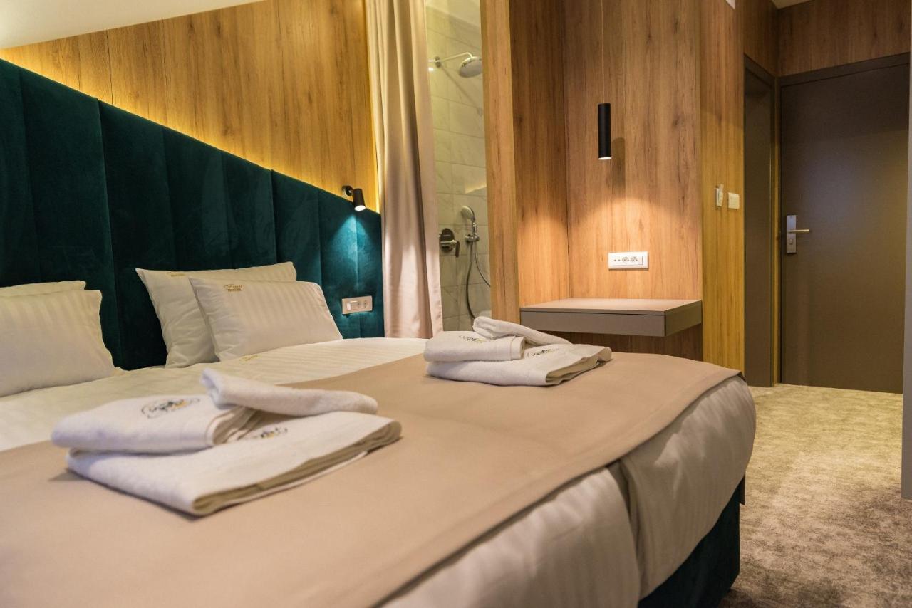 Hotel Forest Pale Kültér fotó